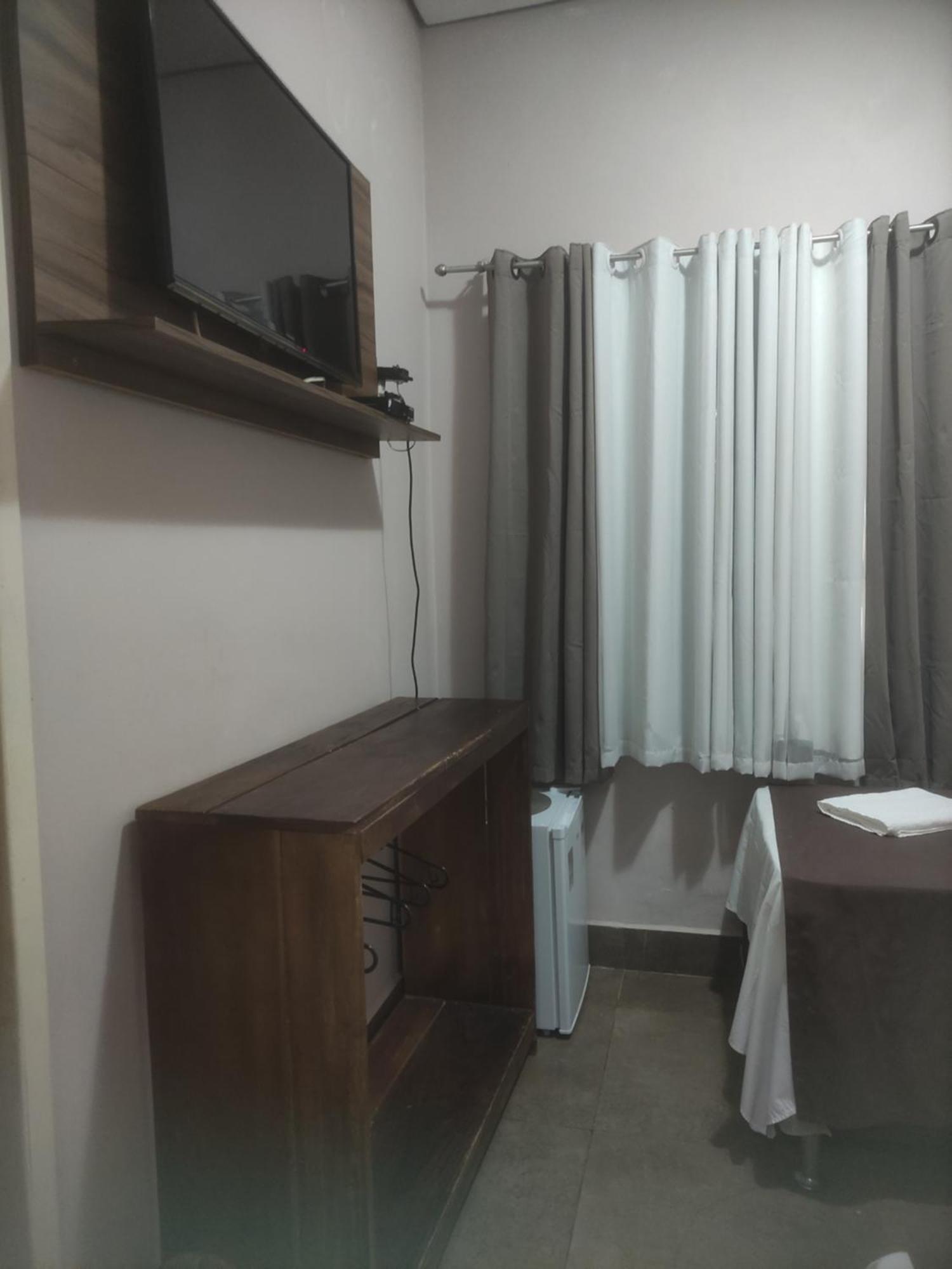 Pousada Da Gi Suites E Turismo Chapada dos Guimarães Exteriér fotografie